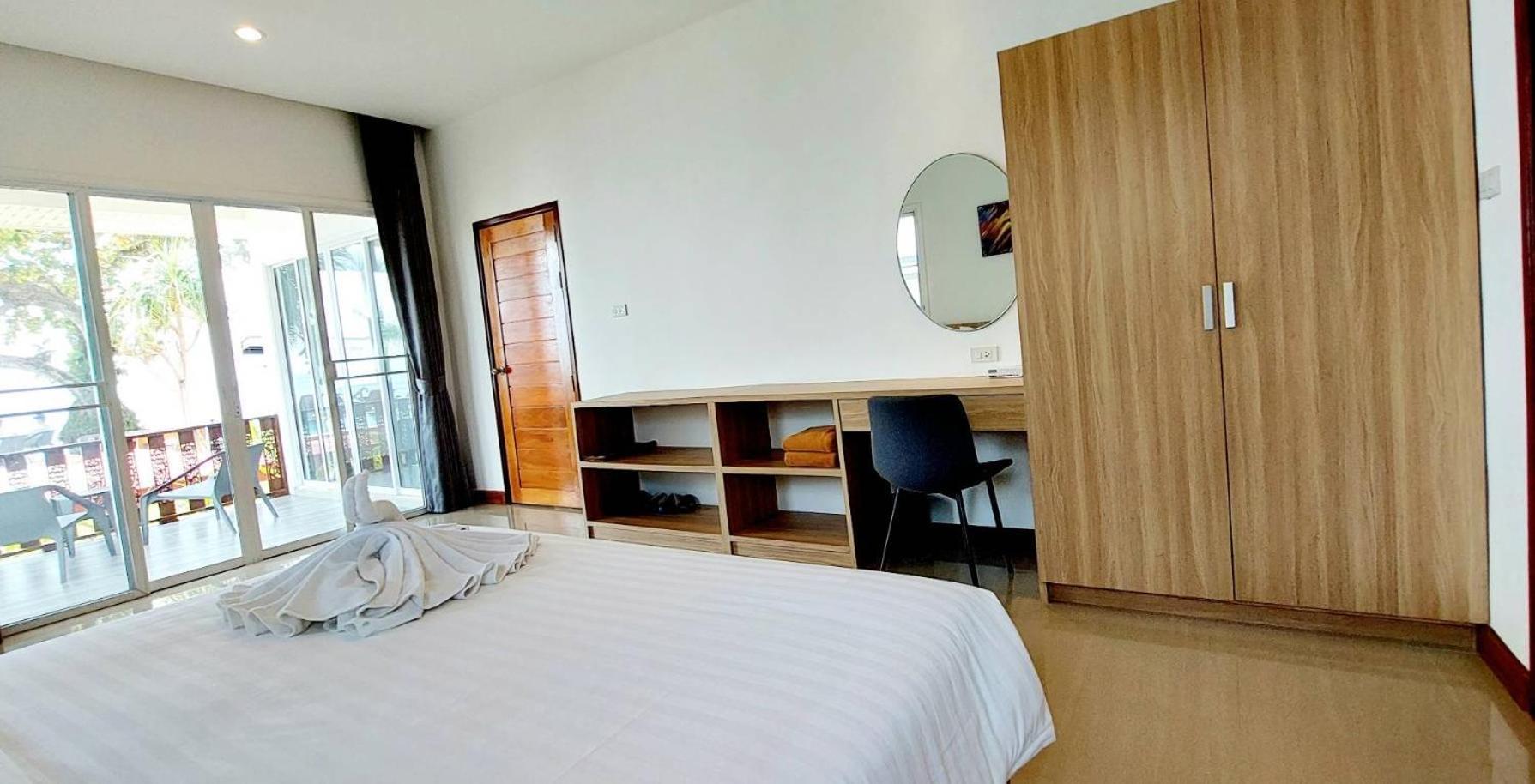 Horizon Beach Resort Koh Jum Extérieur photo