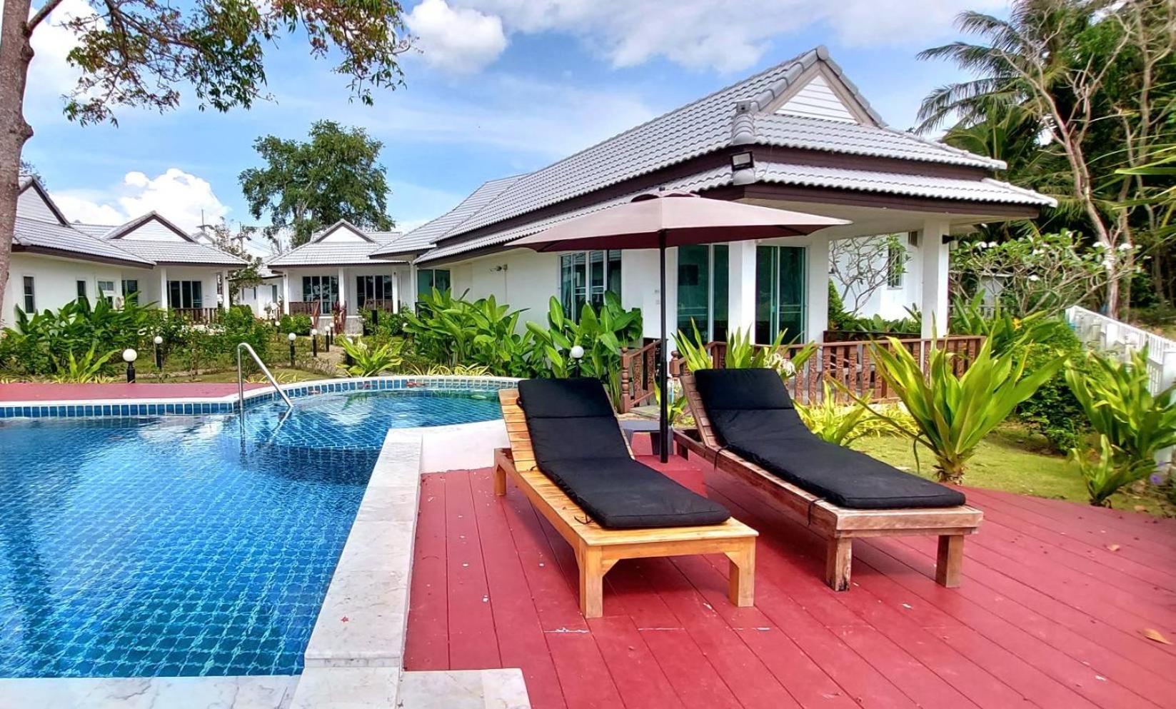 Horizon Beach Resort Koh Jum Extérieur photo