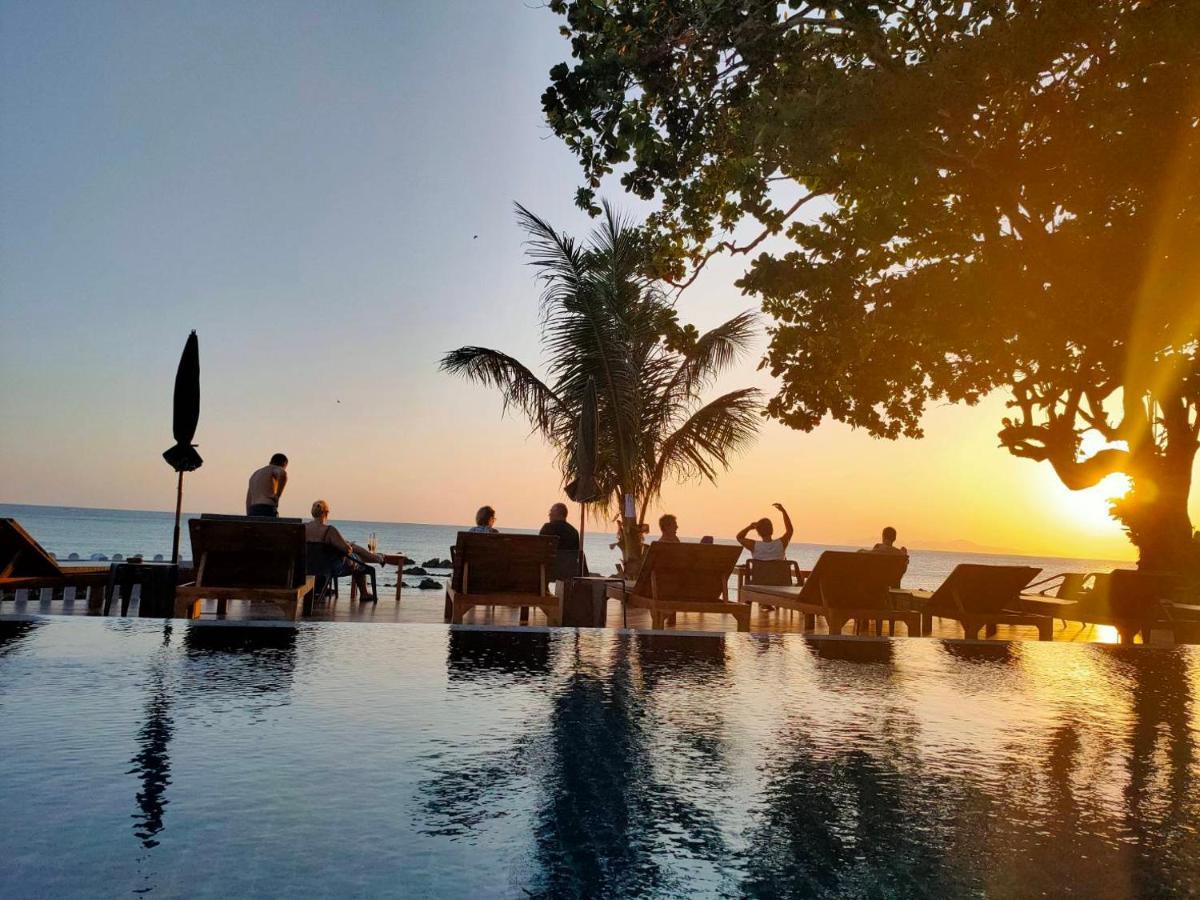 Horizon Beach Resort Koh Jum Extérieur photo